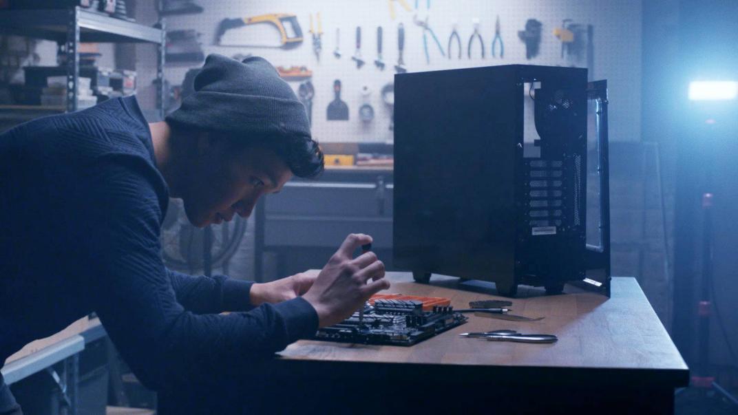 BUILDING OR BUYING A GAME PC: WHICH IS BEST?